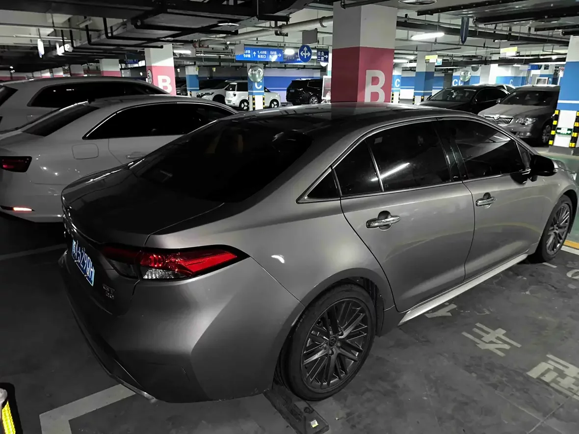 Toyota Levin (Ling Shang)  из Китая