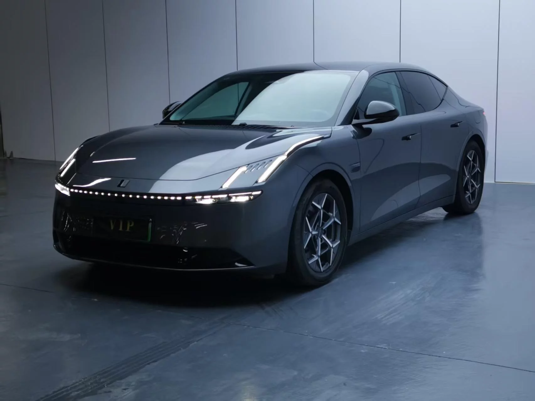 Lynk & Co Z10 2026