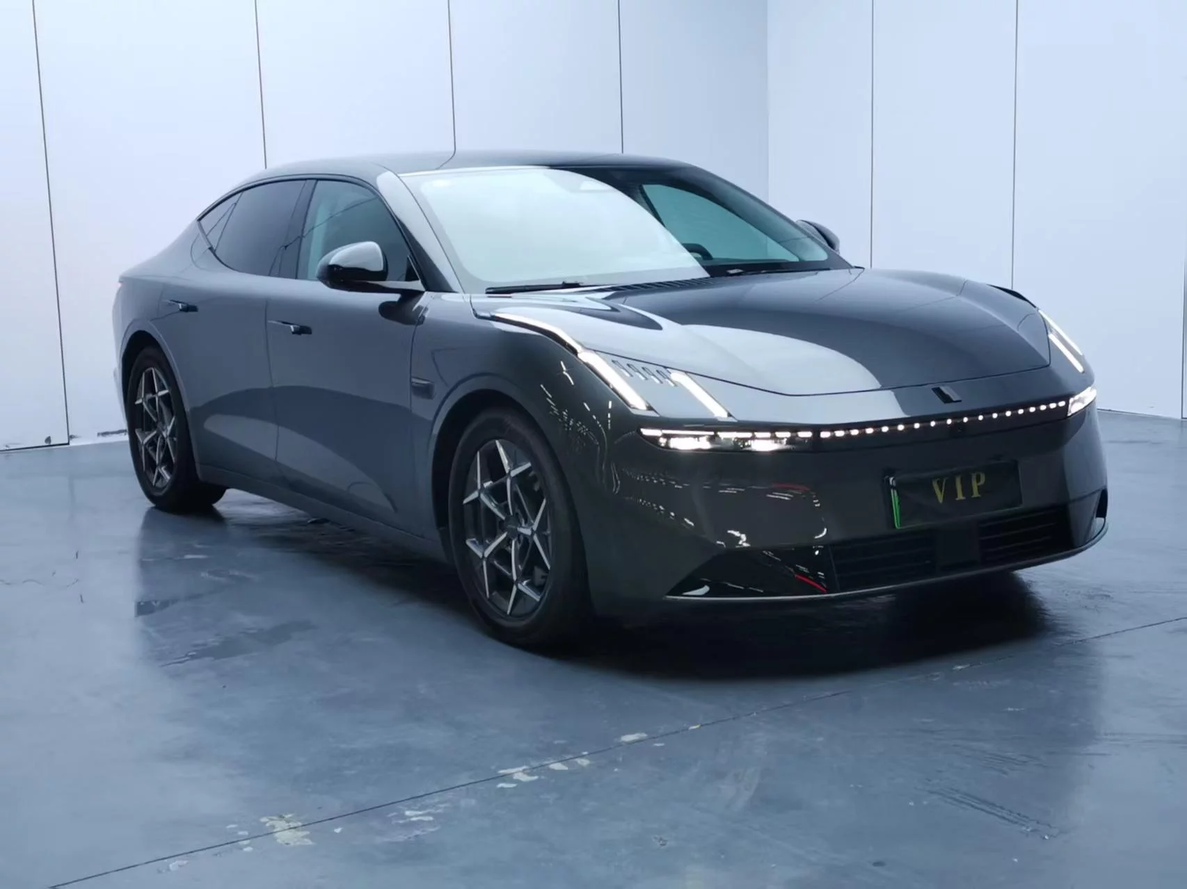Lynk & Co Z10