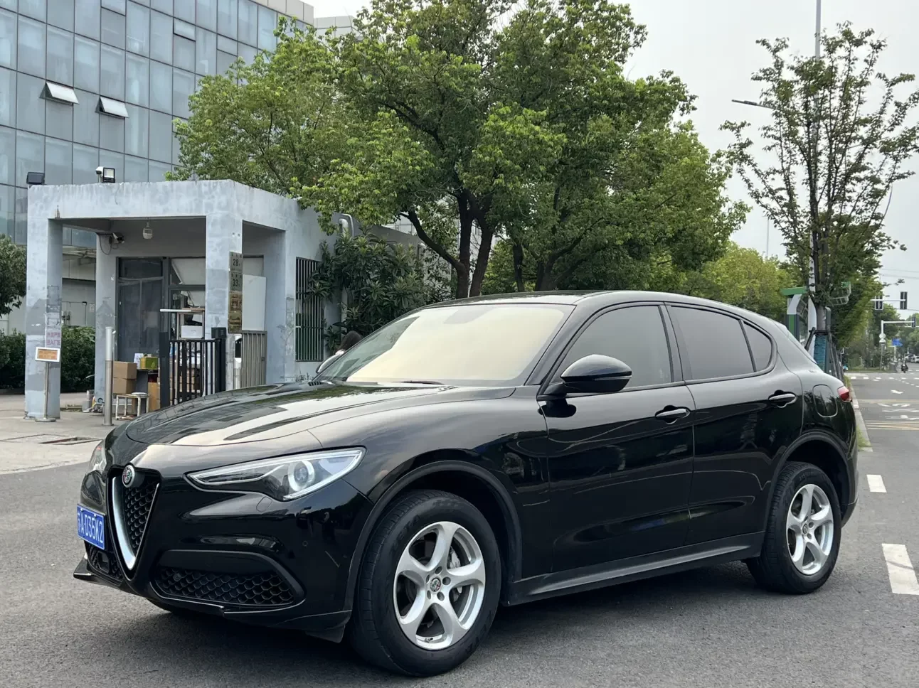 Alfa romeo Stelvio  из Китая