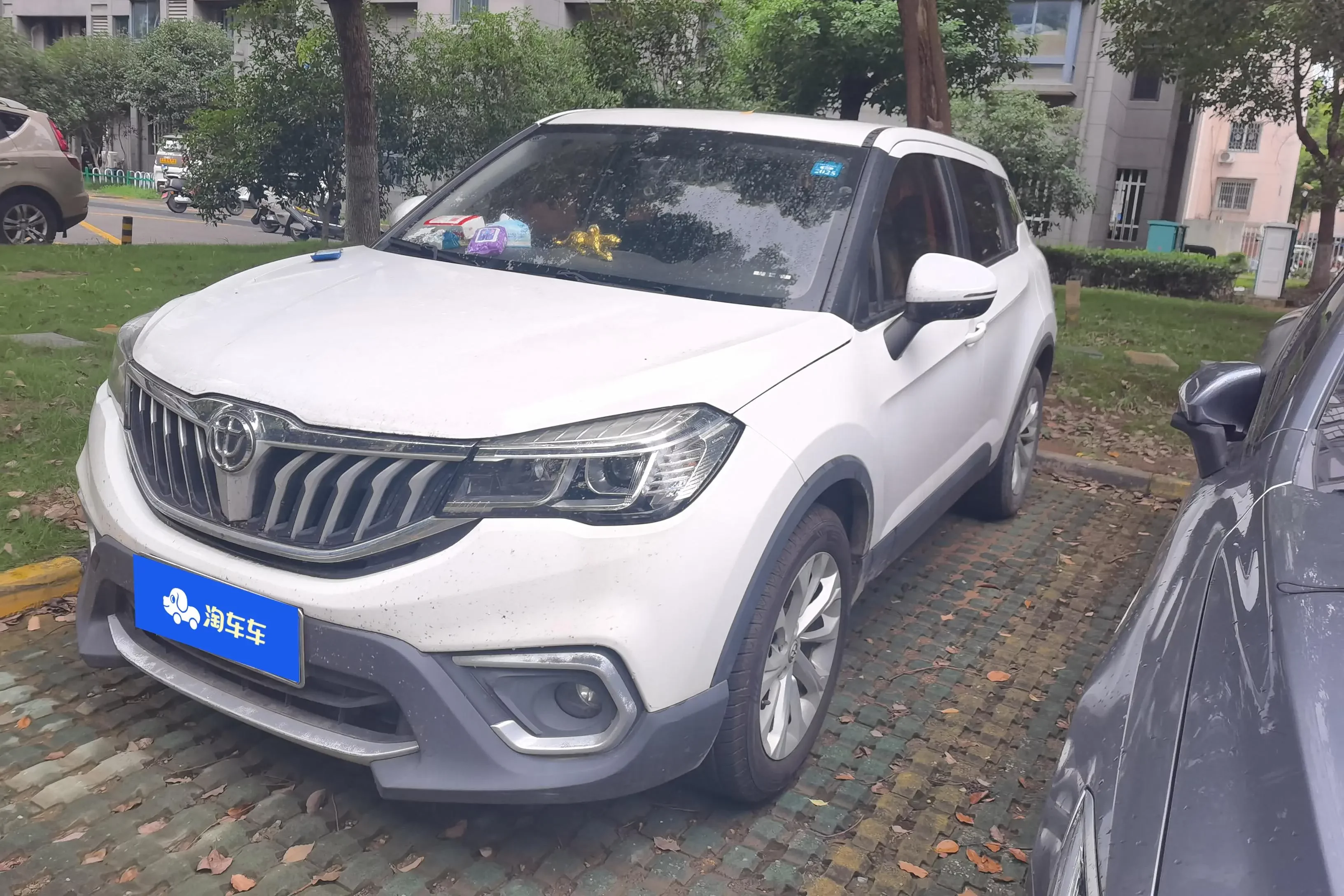 Brilliance China V3  из Китая