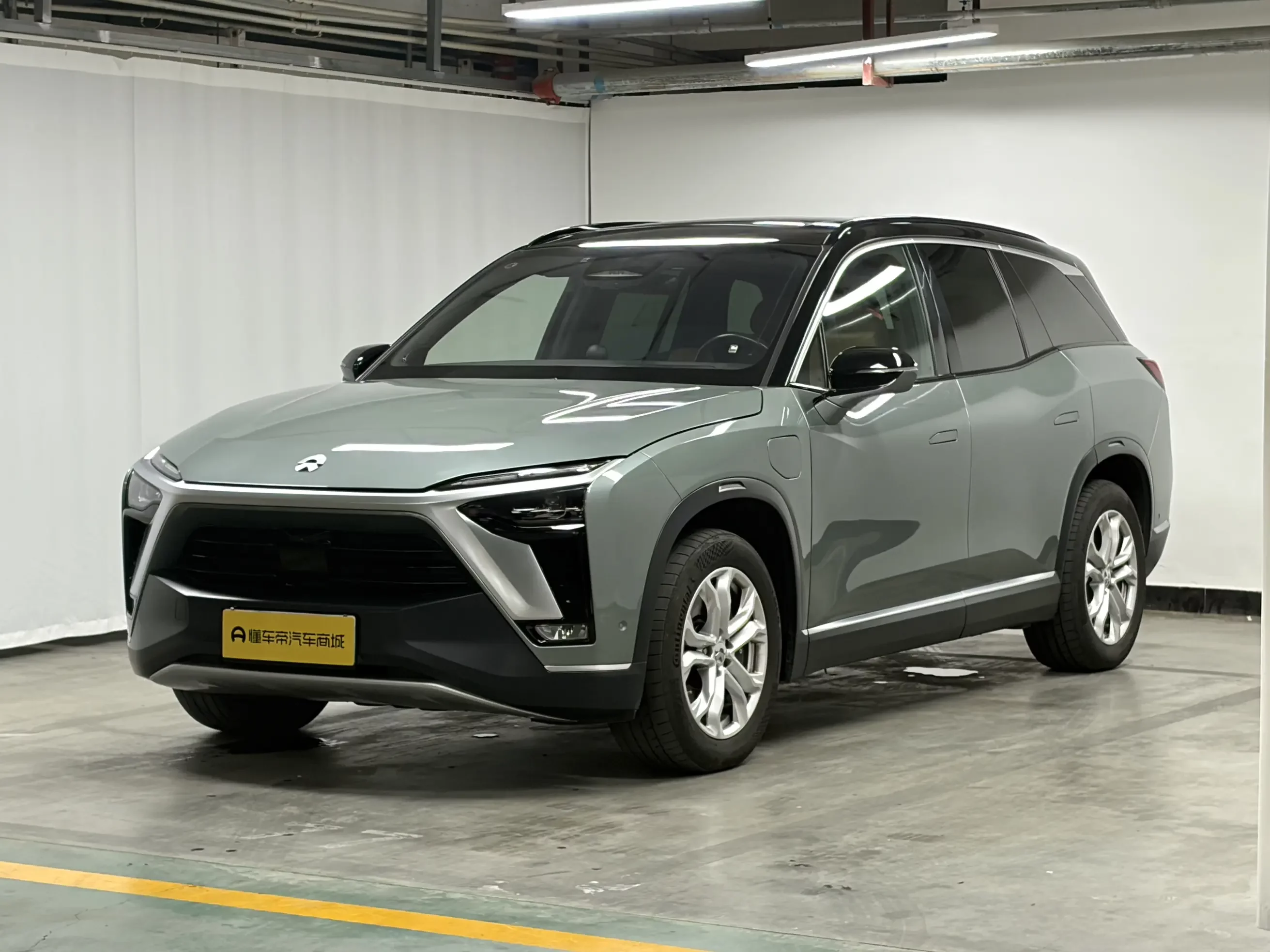 NIO ES8 2022