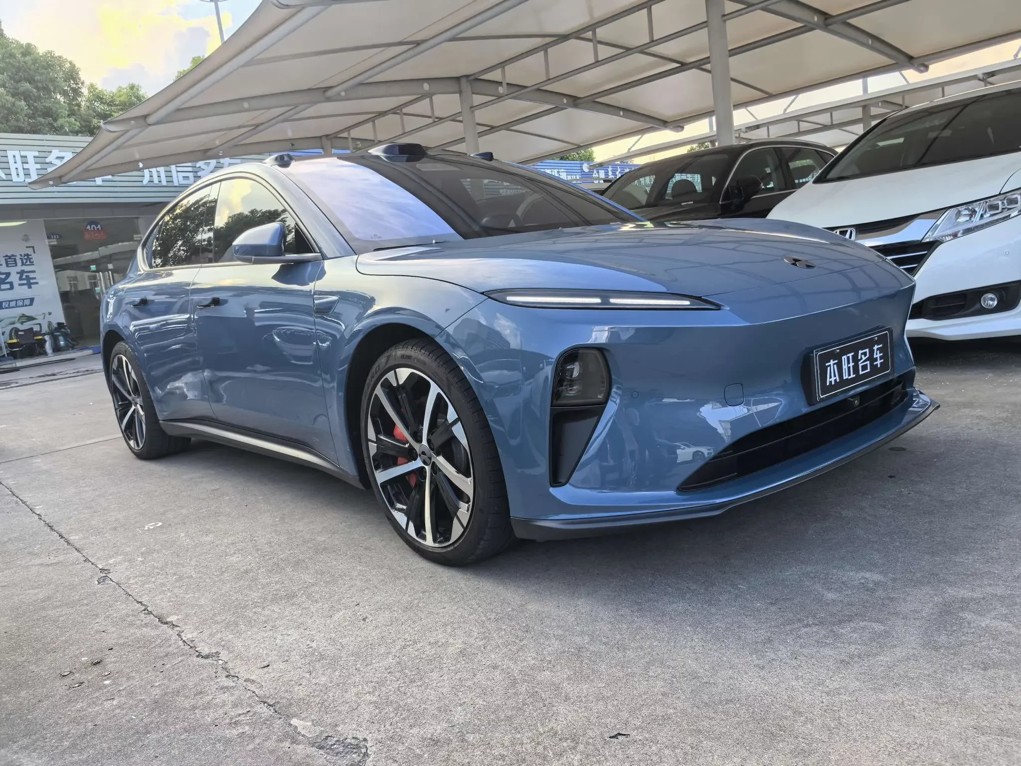 NIO ET5T