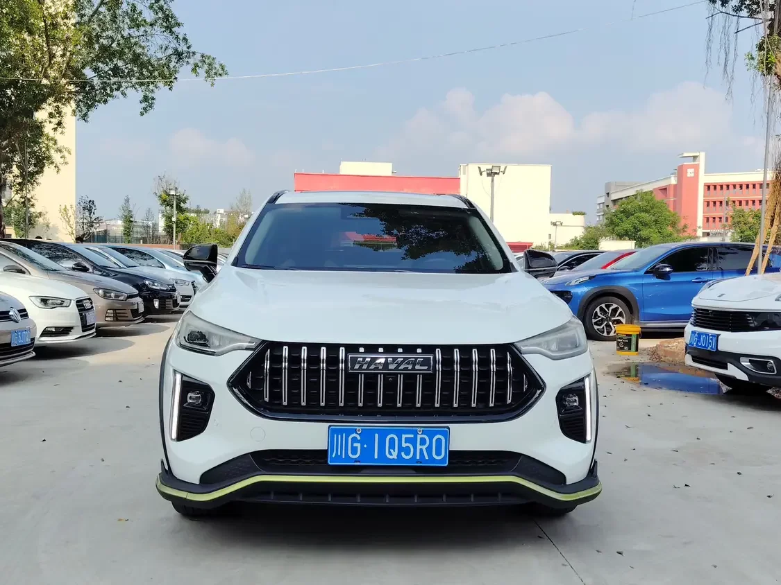 Haval Harvard Red Rabbit