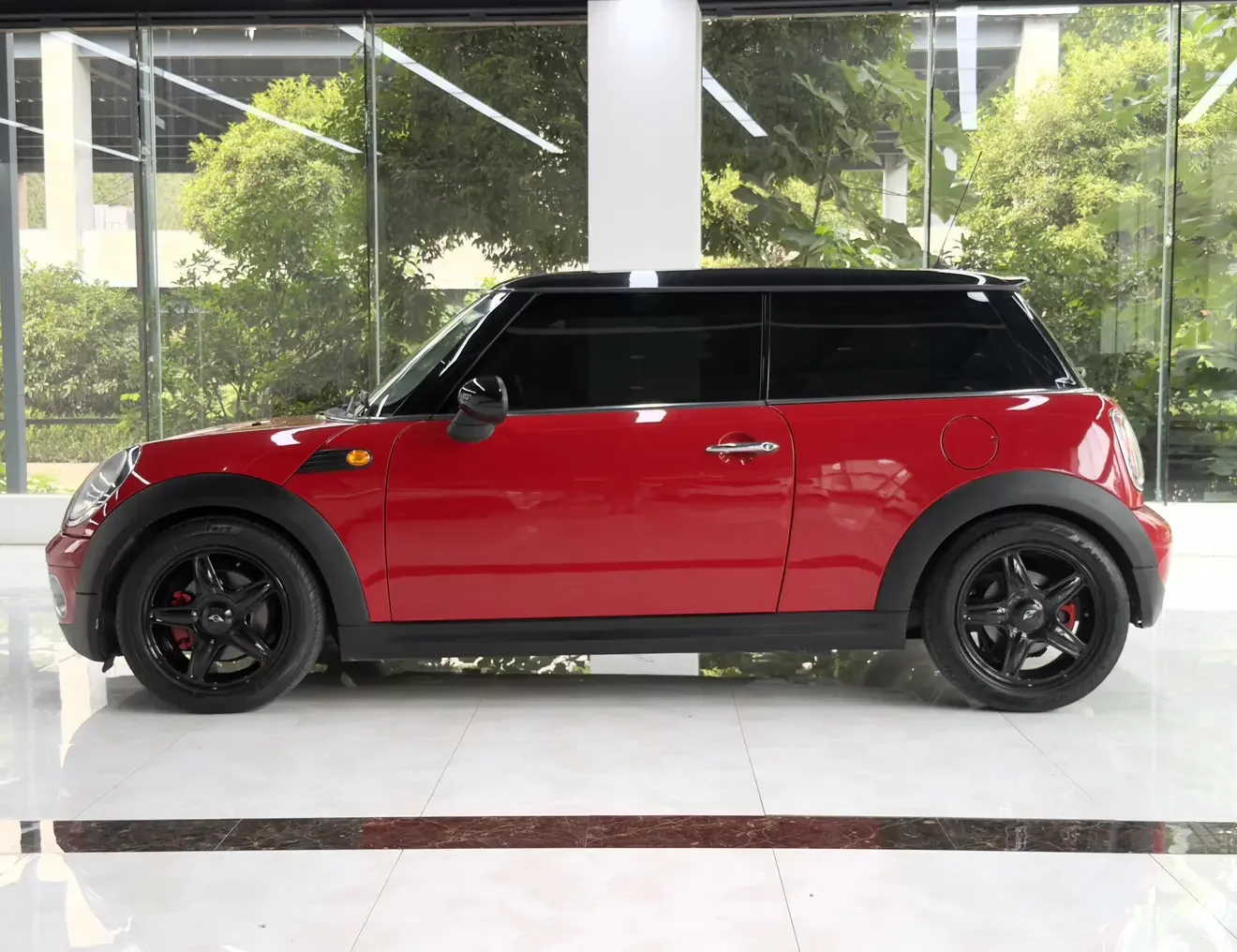 MINI MINI