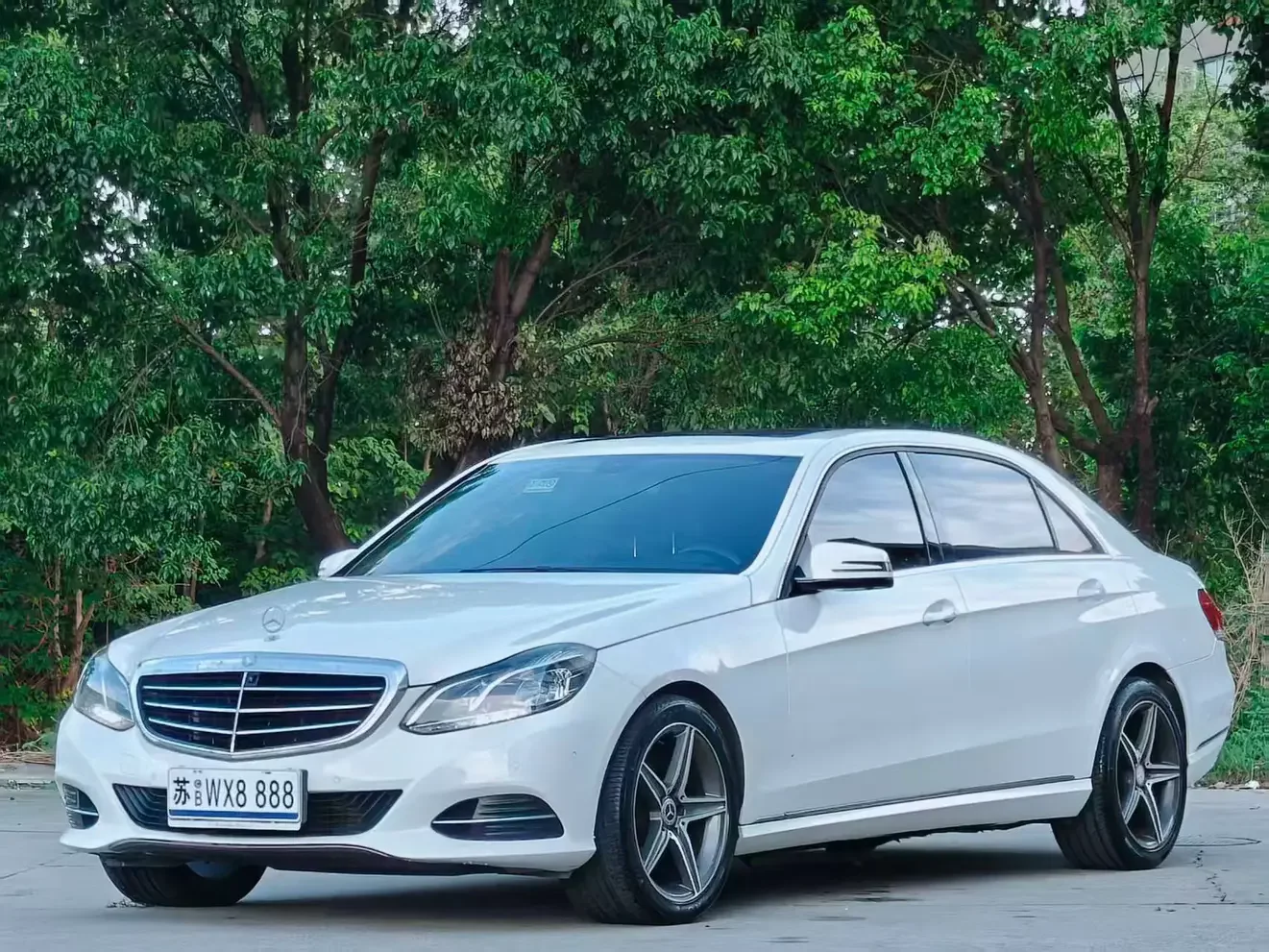 Mercedes-Benz E-Class 2014
