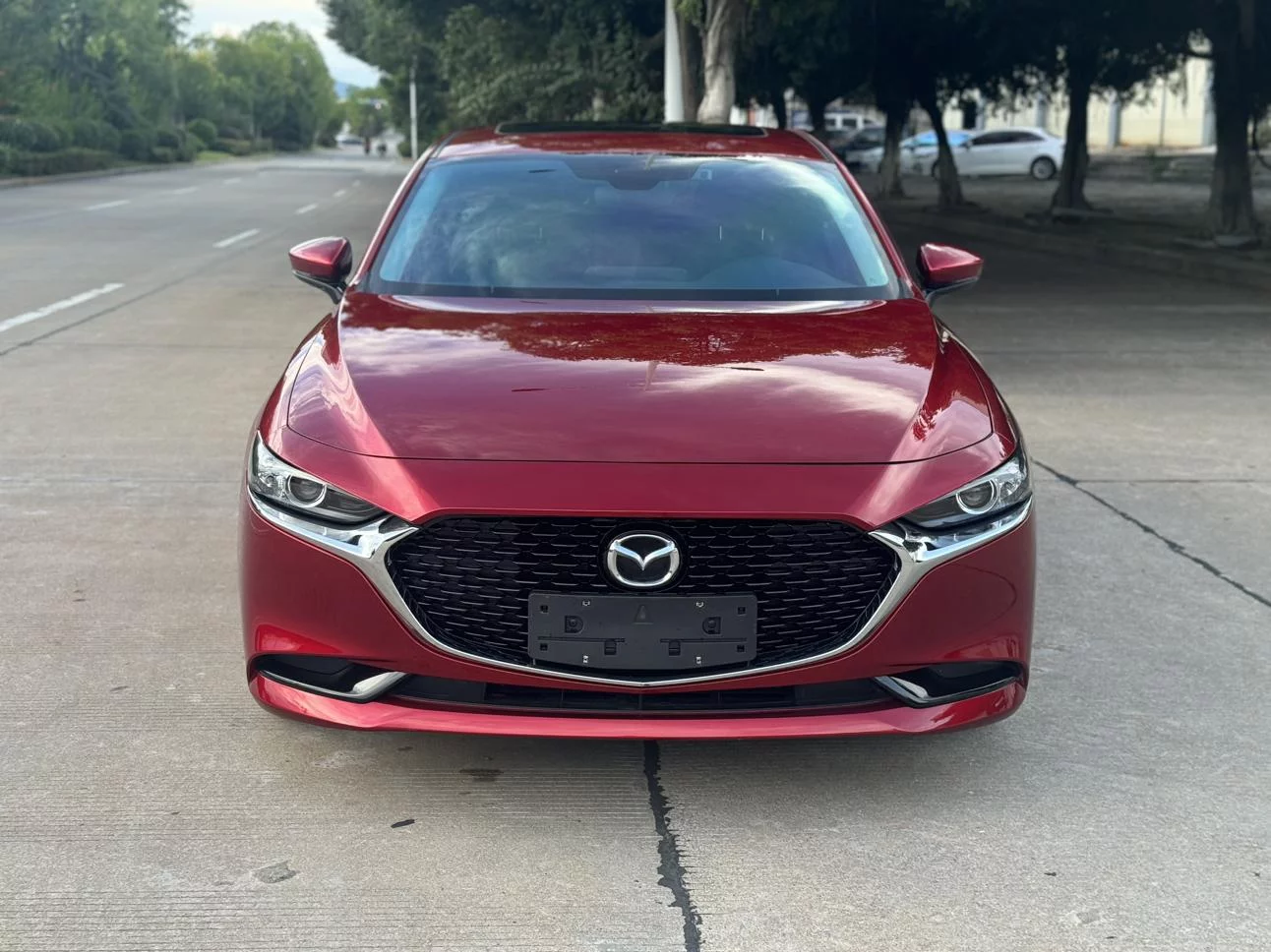Mazda Axela (Mazda3)  из Китая