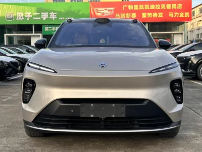 NIO ES8