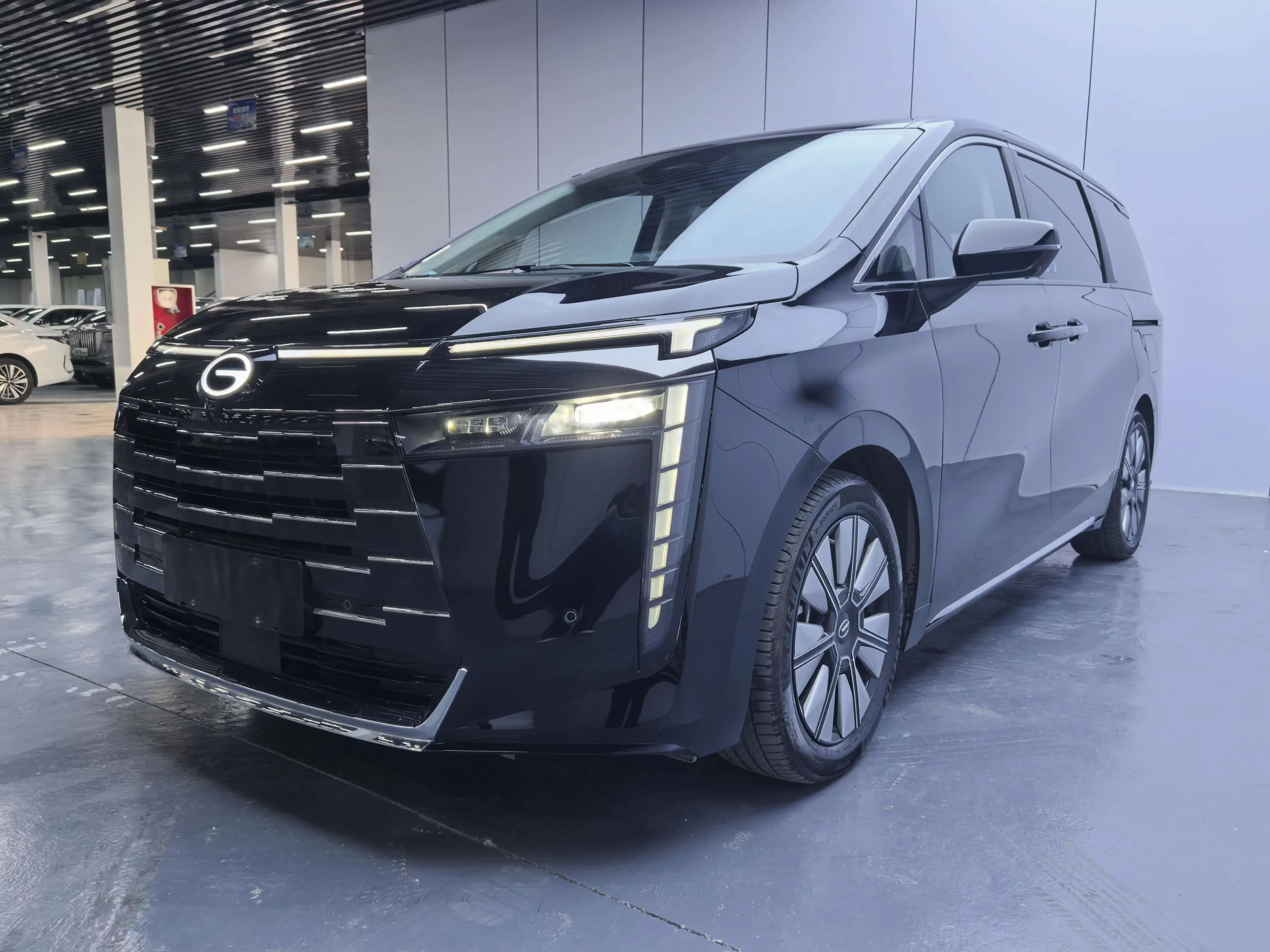 GAC Trumpchi E8 PHEV