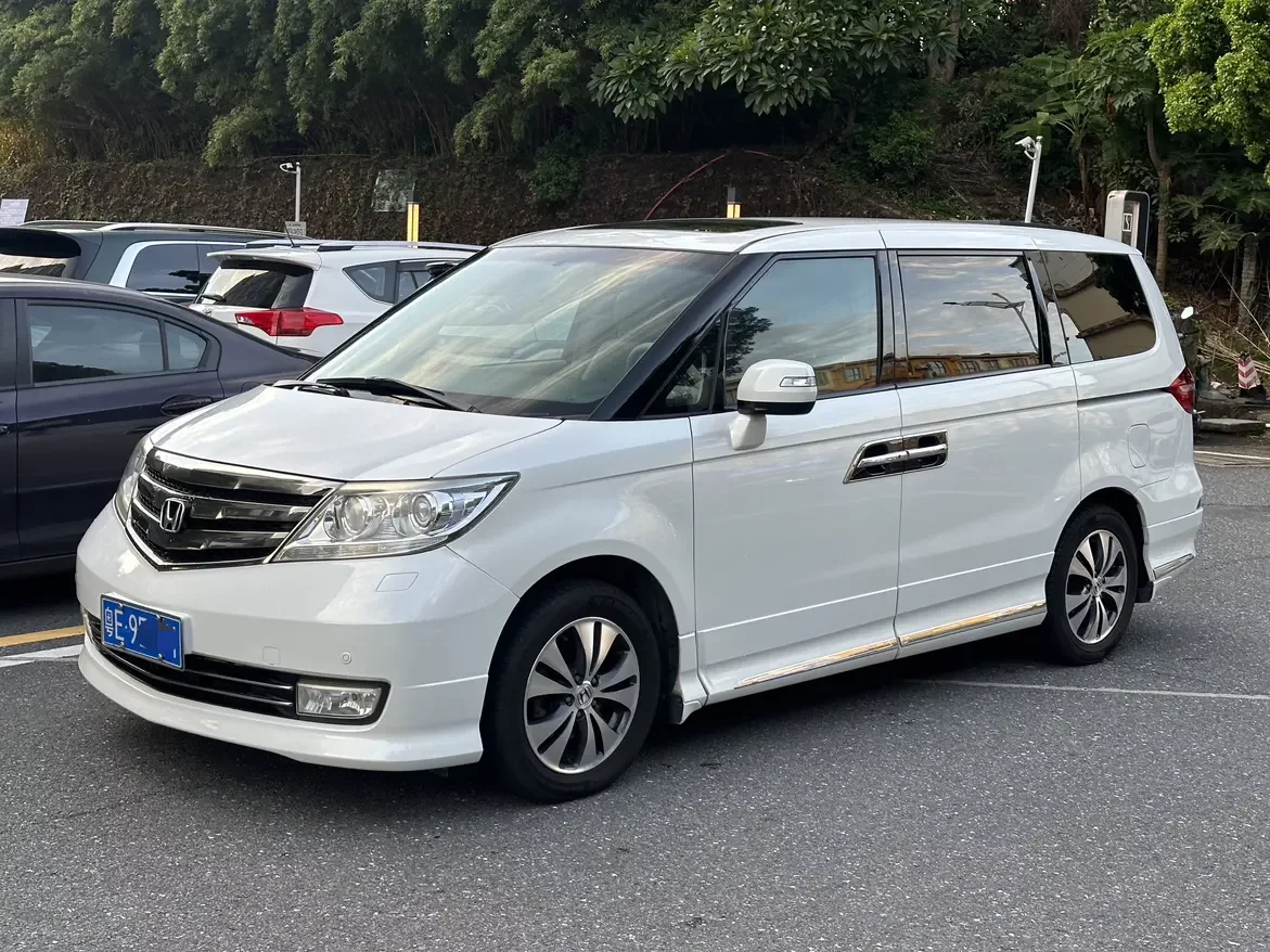 Honda Elysion