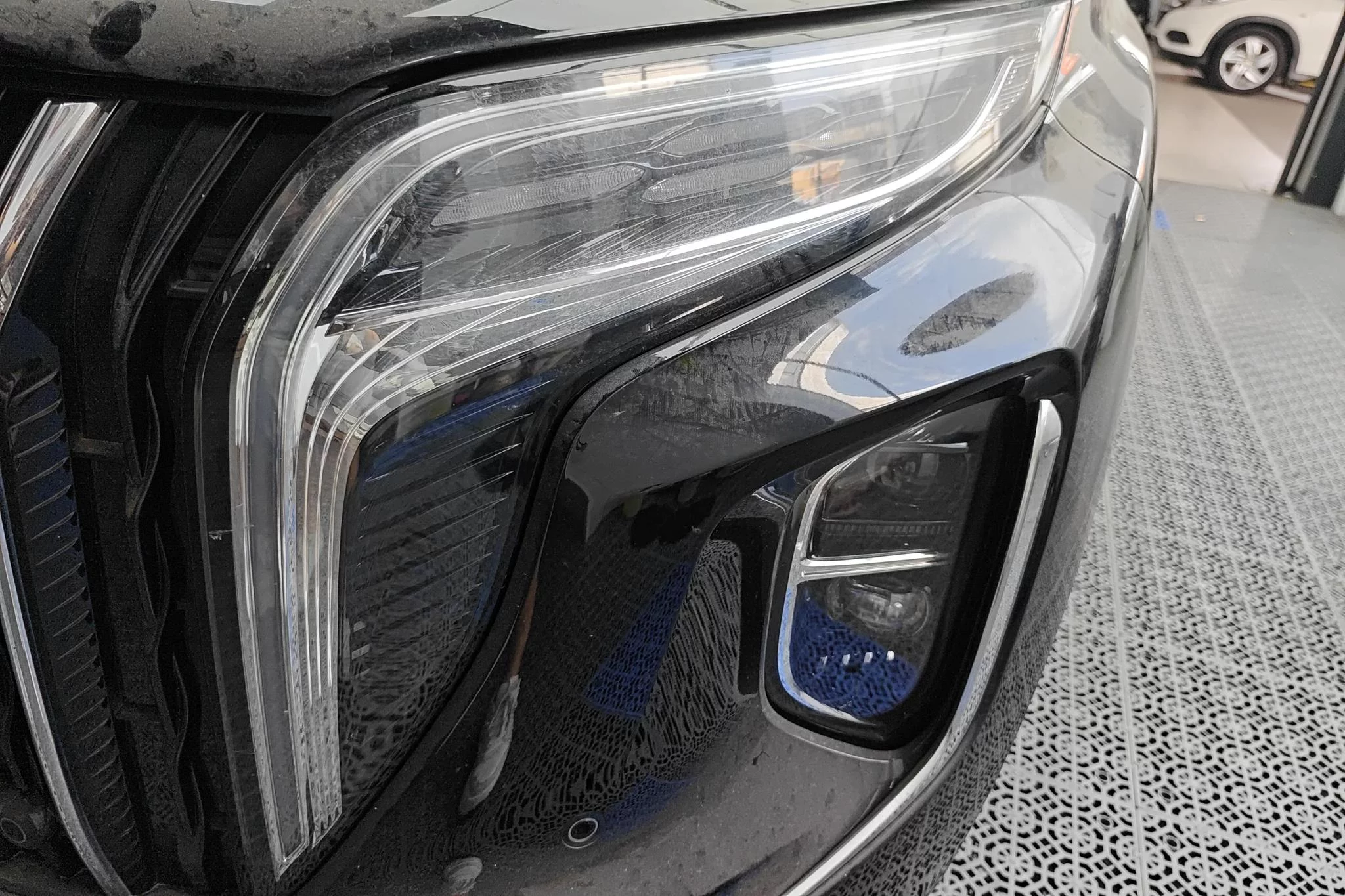 Hongqi HS7 PHEV  из Китая