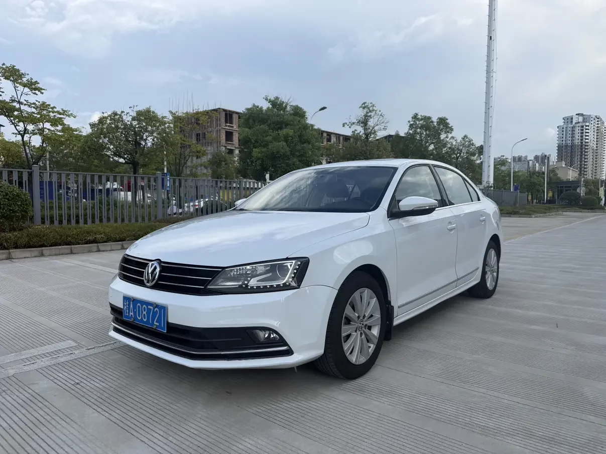 Volkswagen Sagitar