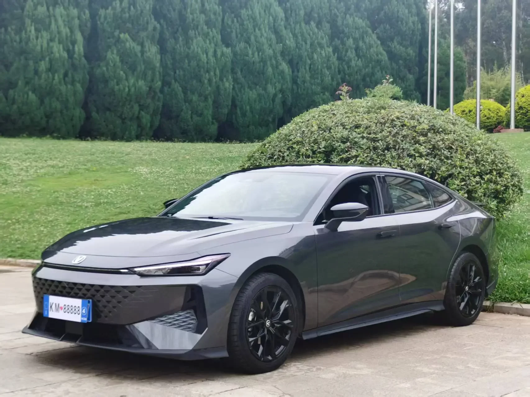 Changan UNI-V