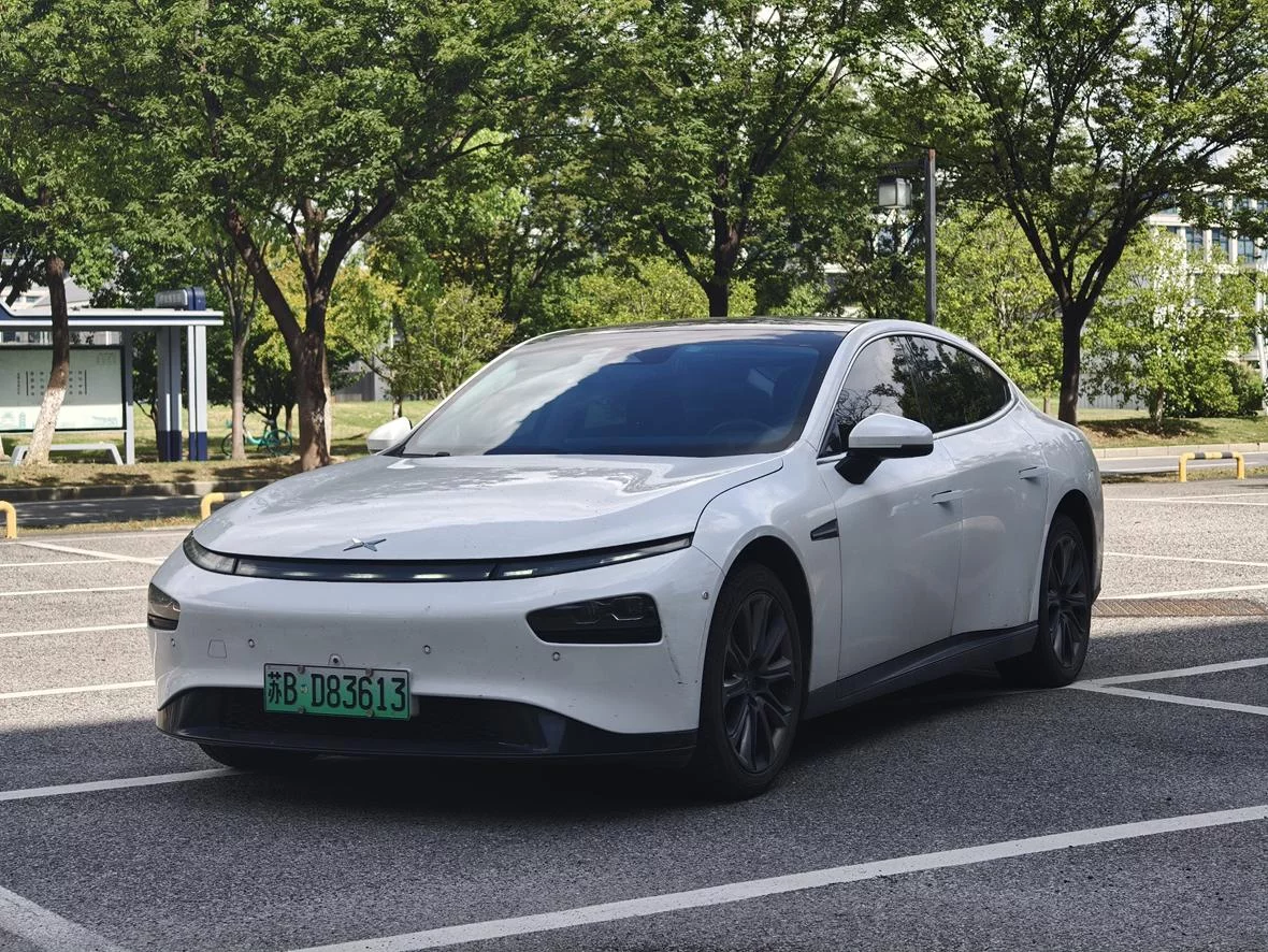 Xpeng P7