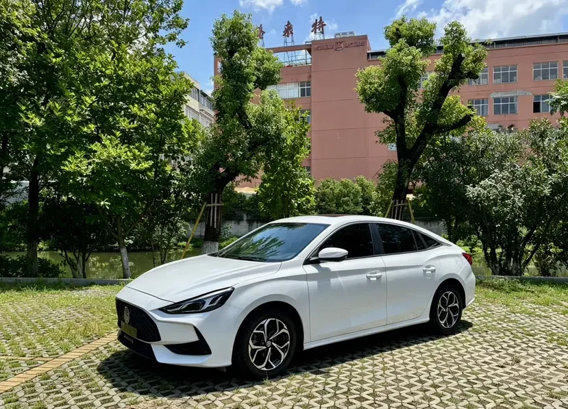 MG 5