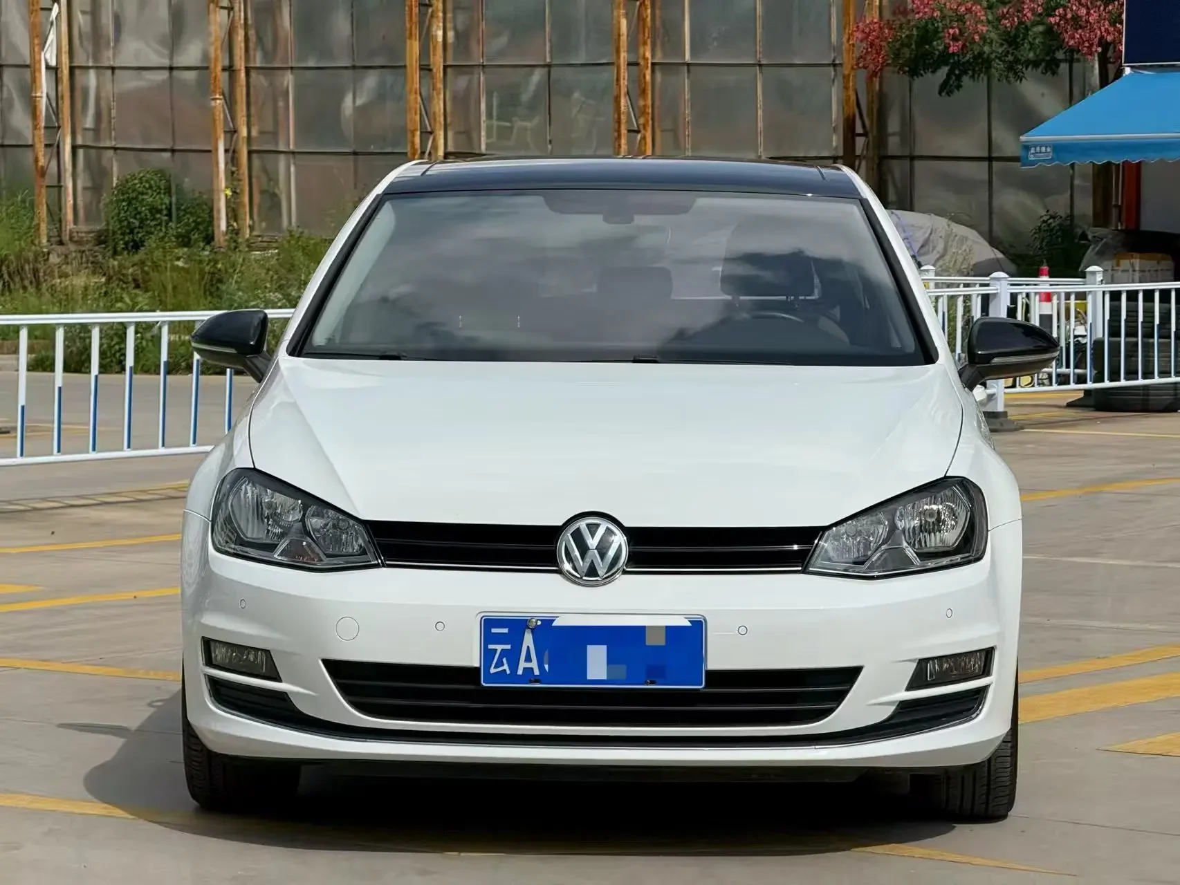Volkswagen golf