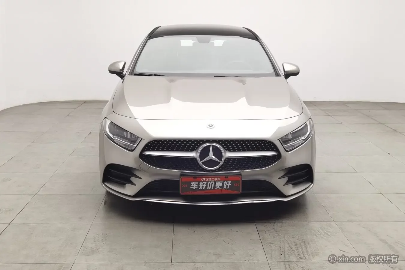 Mercedes-Benz A Class  из Китая