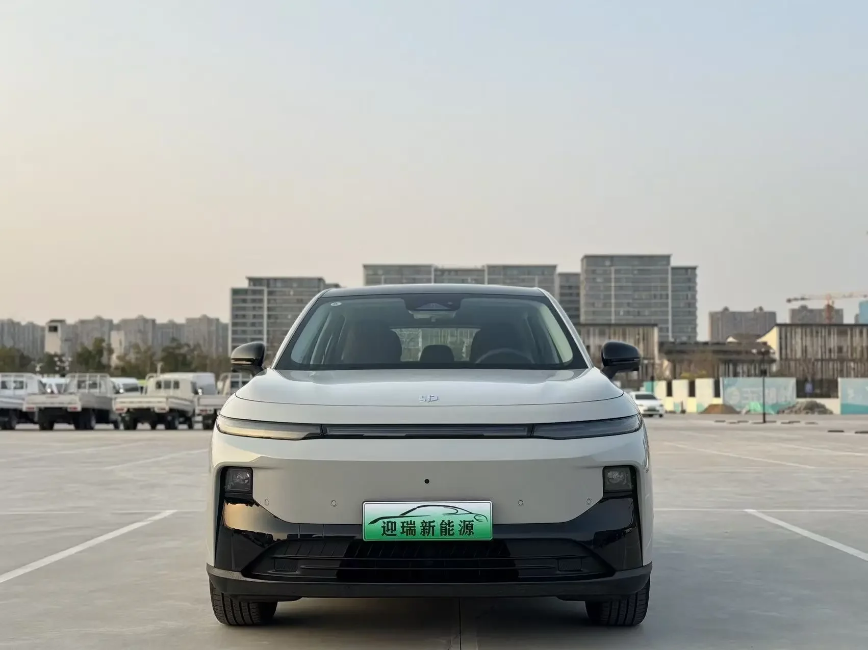 Leapmotor B10