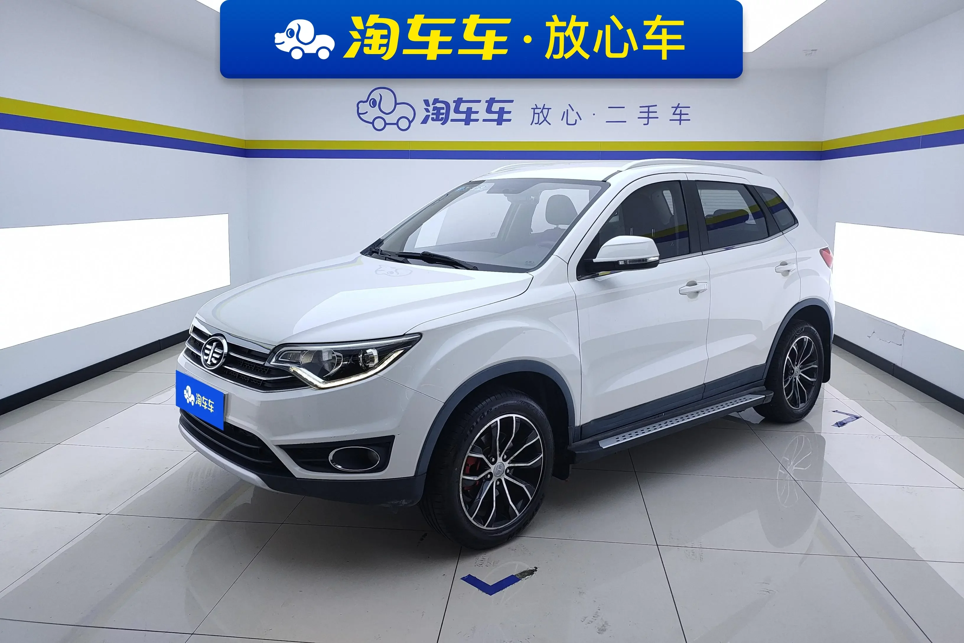 FAW Senya R7  из Китая
