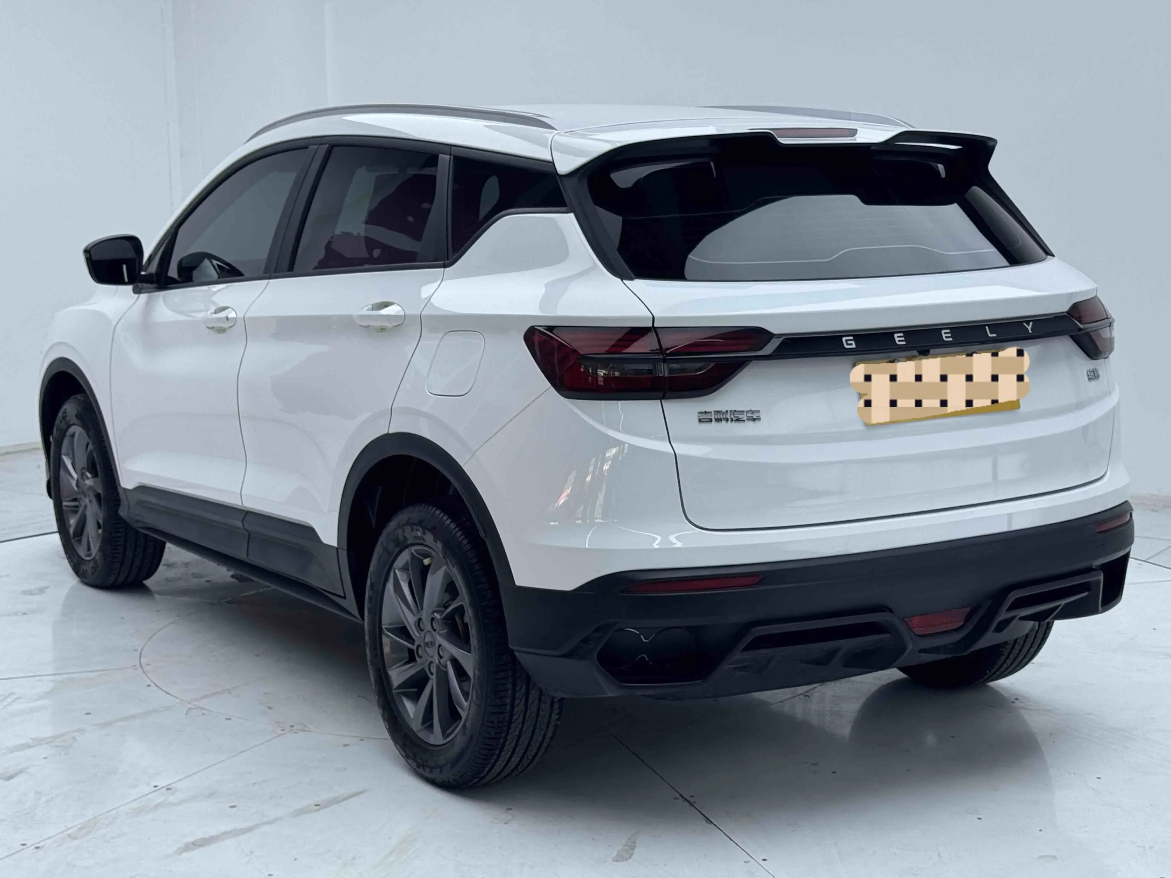 Geely Coolray SX11