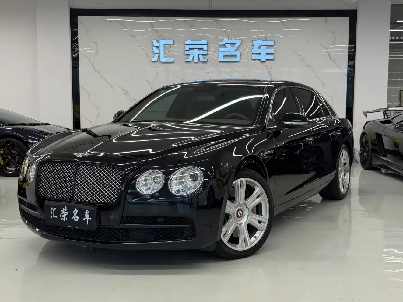 Bentley galloping  из Китая