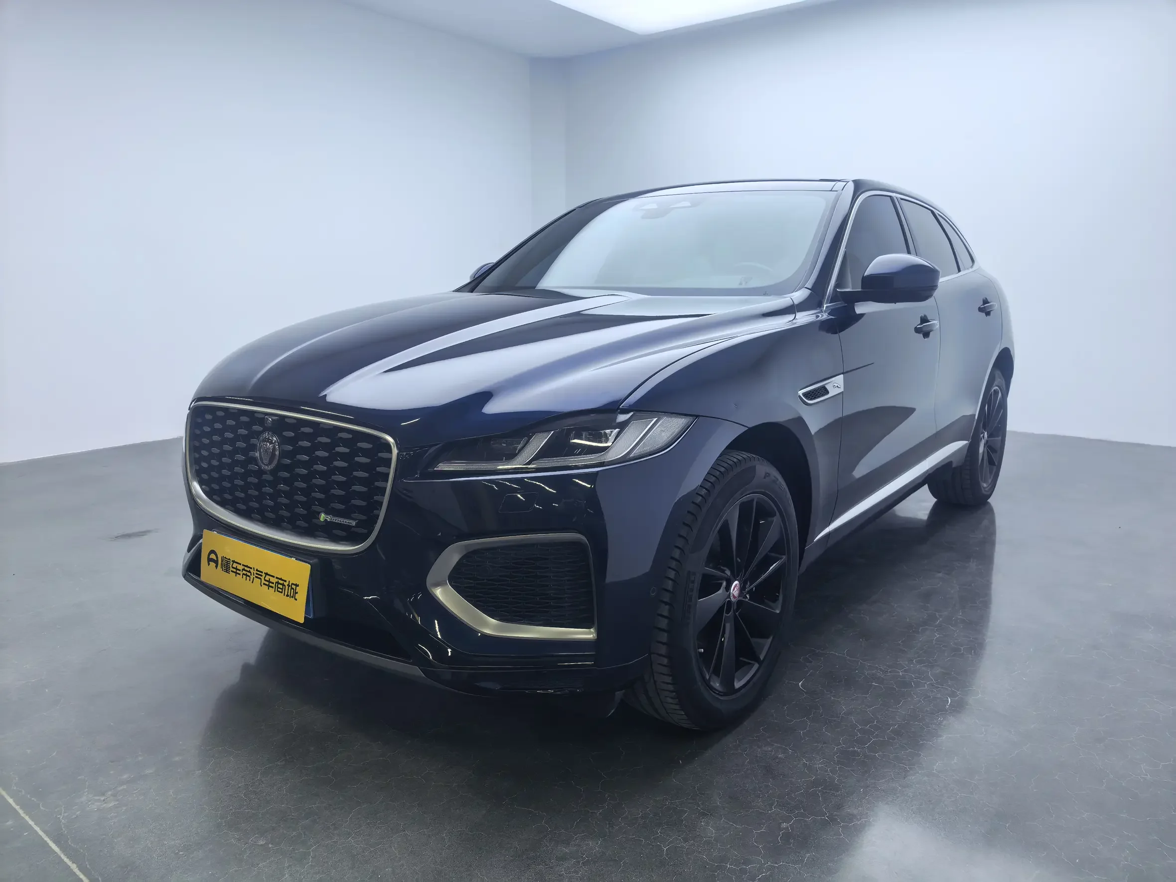 Jaguar F-PACE 2021