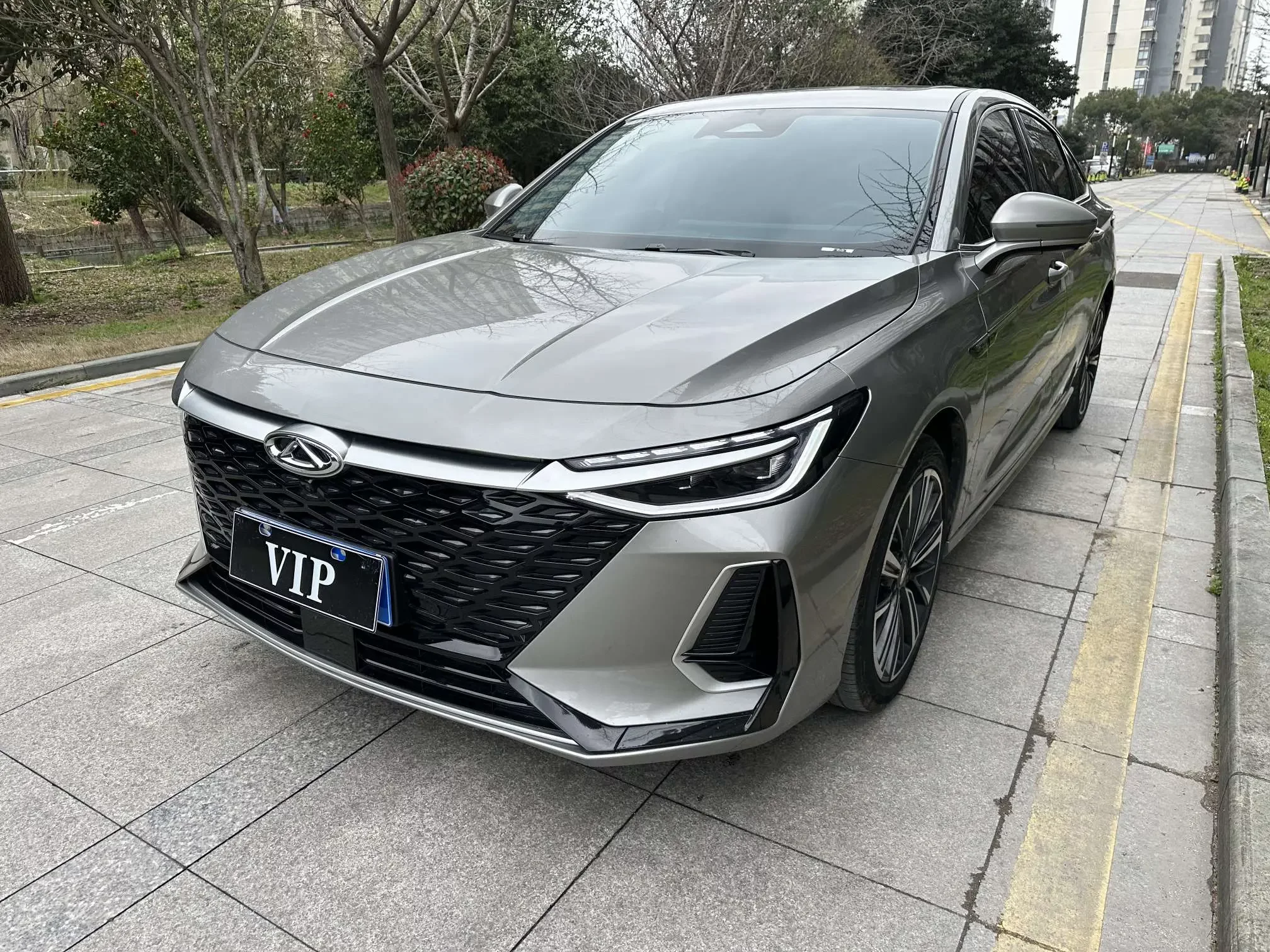 Chery Arrizo 8