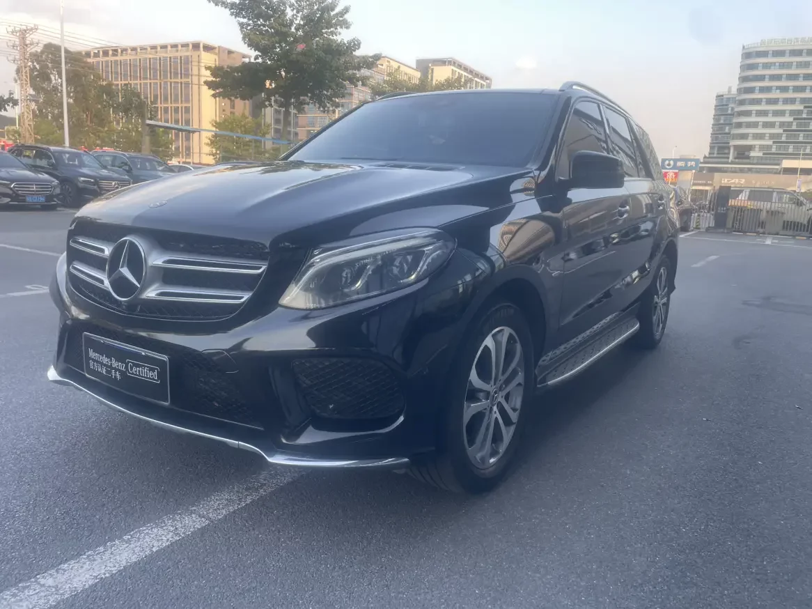 Mercedes-Benz GLE (Imported)