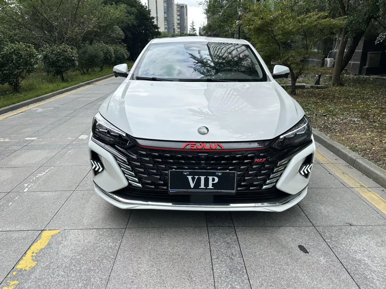Dongfeng Yixuan MAX