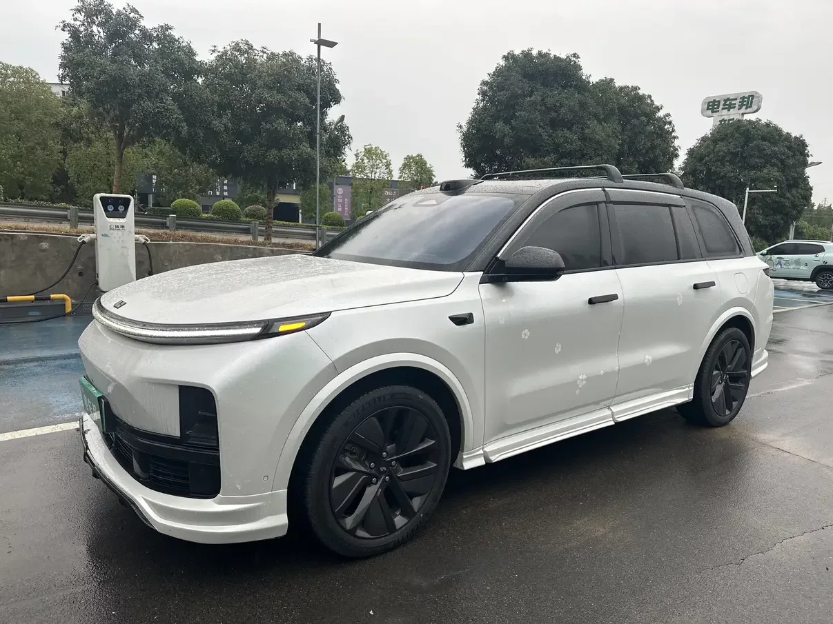 Lixiang L9