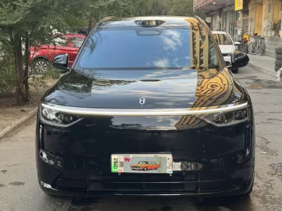 AITO QJM8