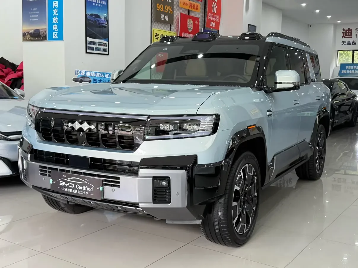 BYD Leopard Leopard 8