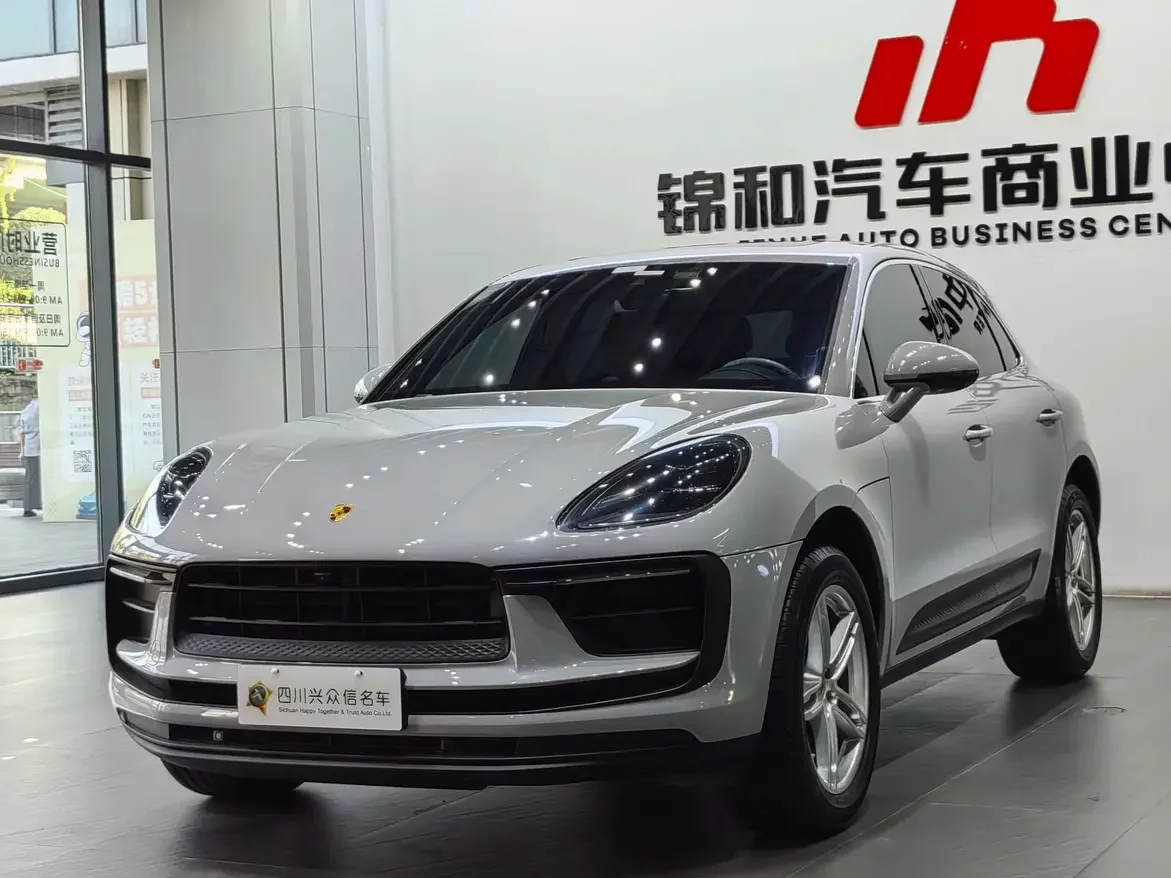 Porsche Macan 2022