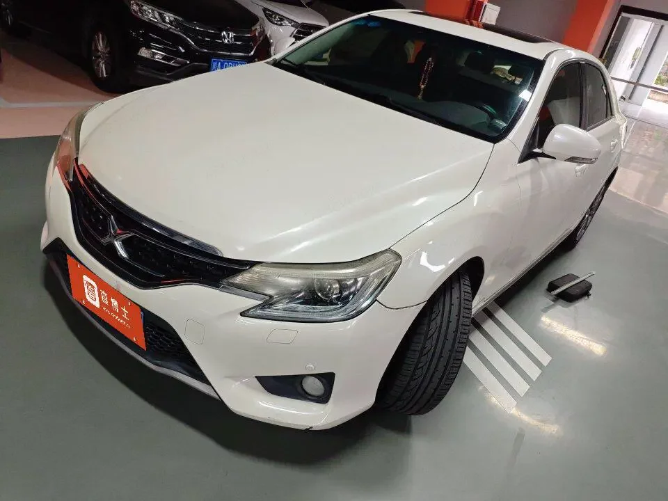 Toyota Ruizhi 2015
