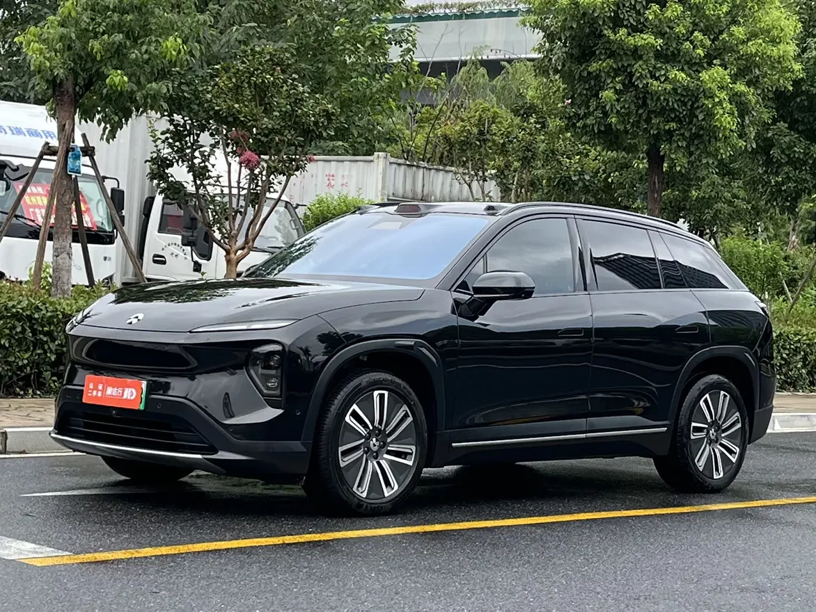 NIO ES7