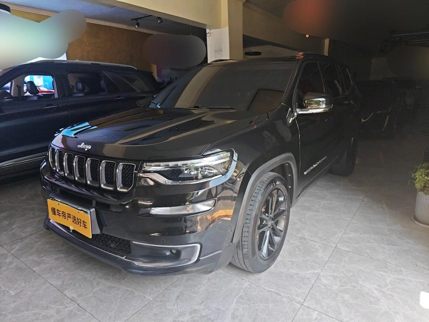Jeep grand commander