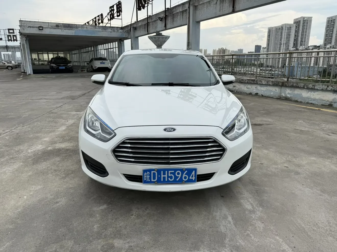 Ford Forrest  из Китая