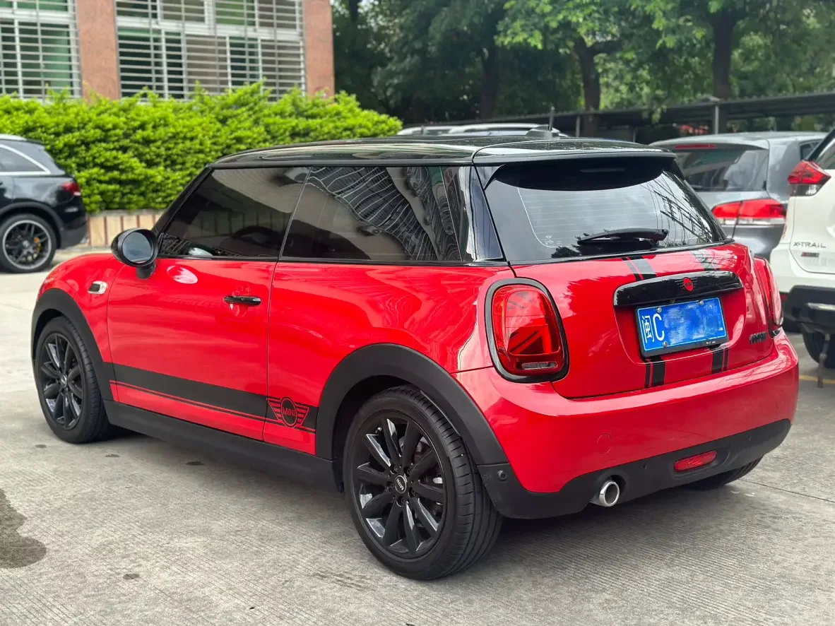 MINI MINI