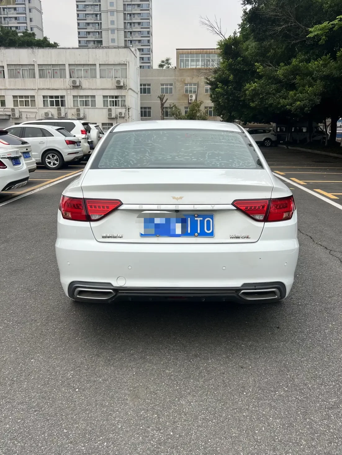 Geely Emgrand GL