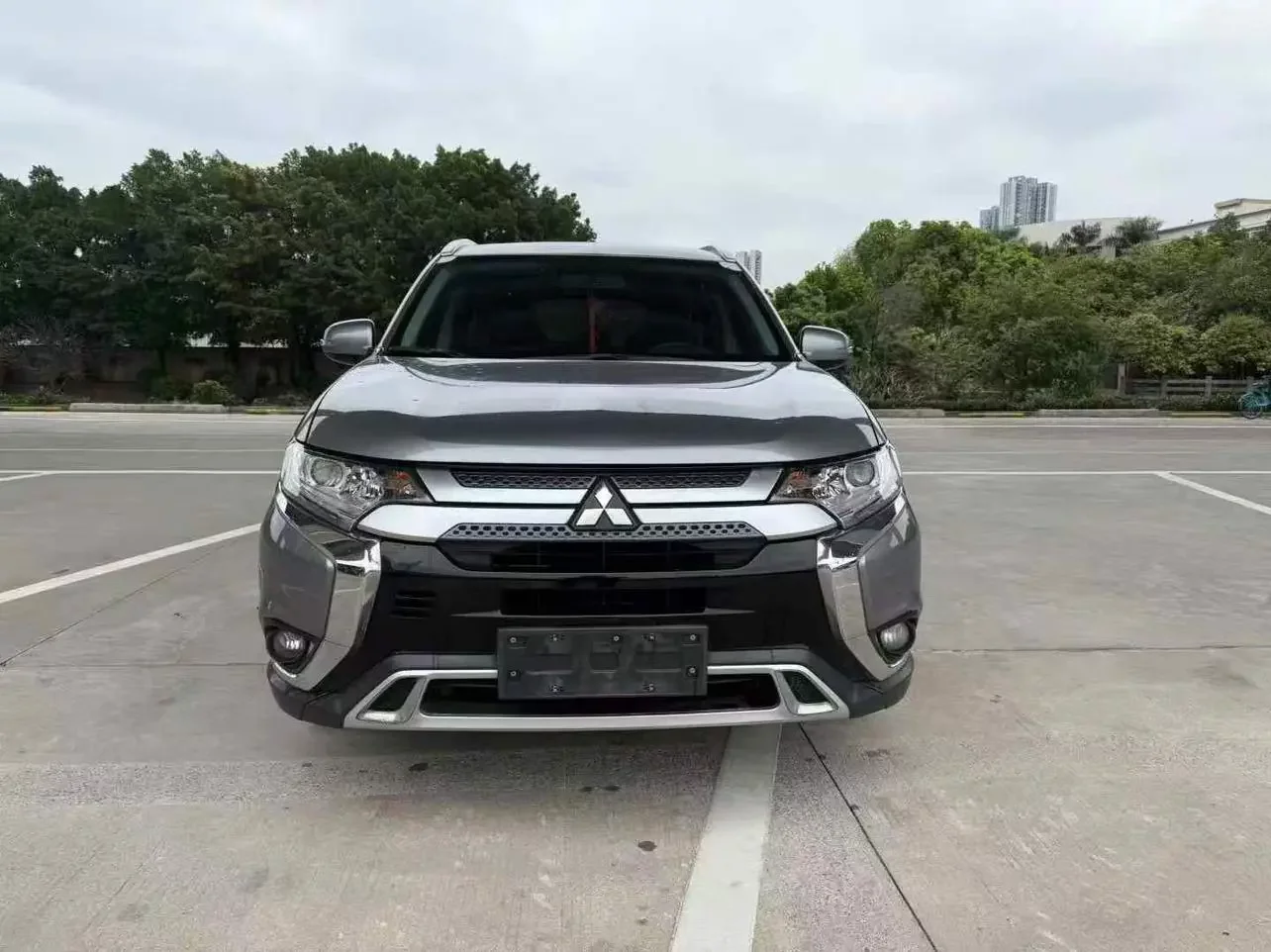 Mitsubishi Outlander  из Китая