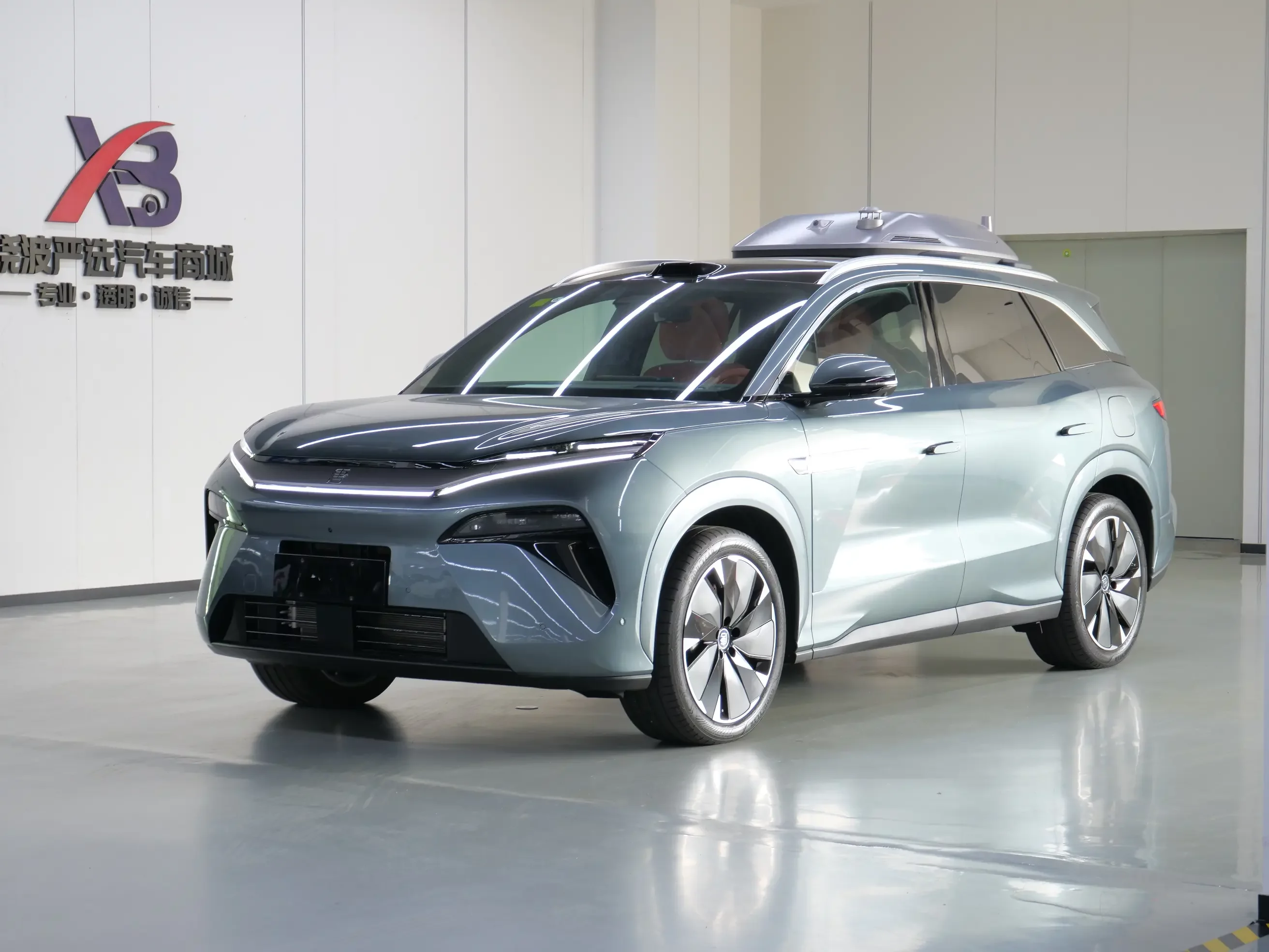 BYD Tang L DM 2025
