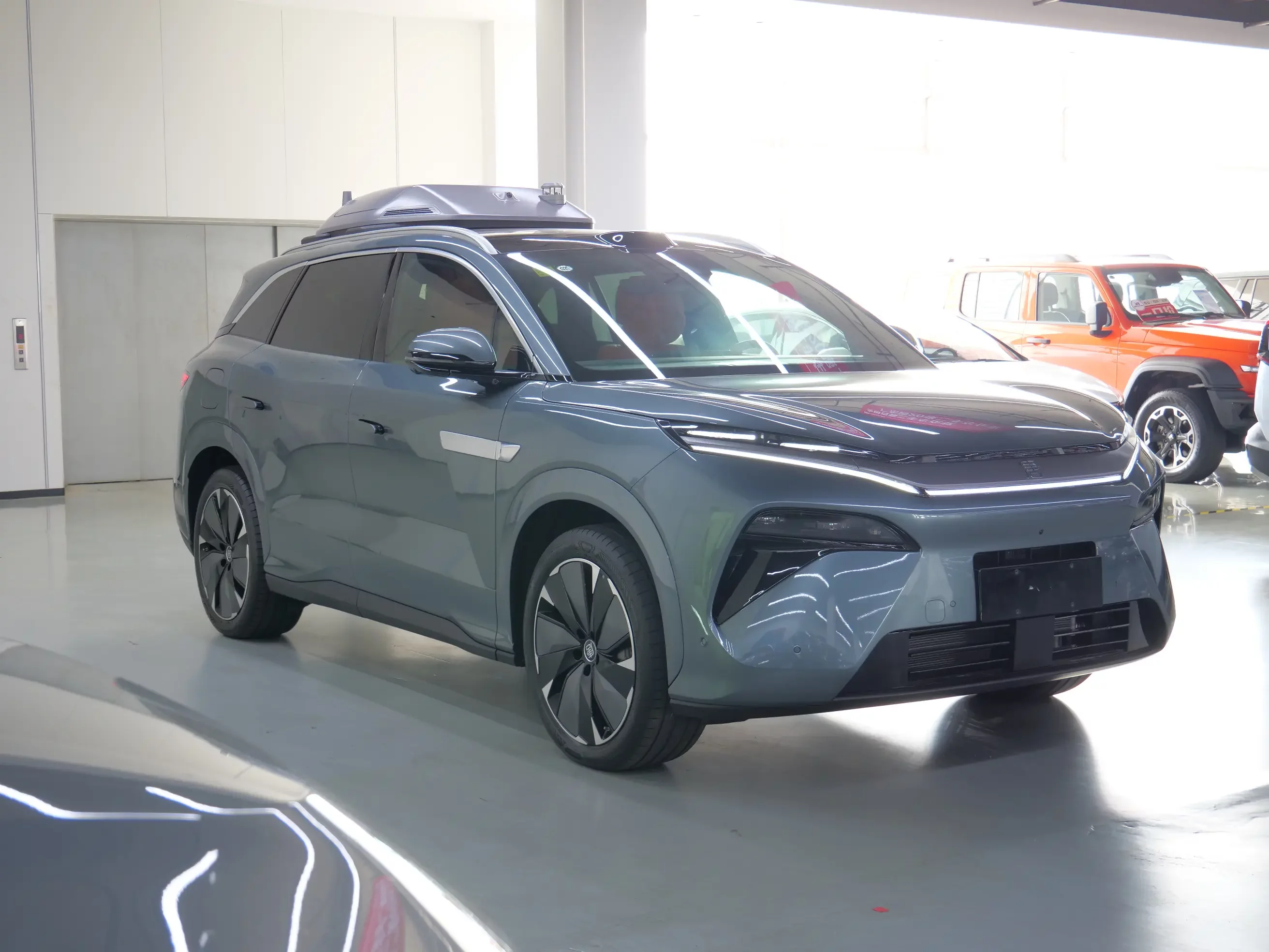 BYD Tang L DM