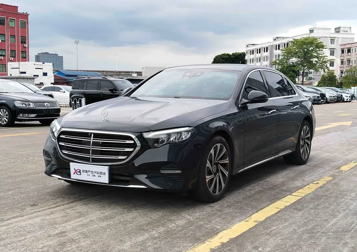 Mercedes-Benz E-Class 2025