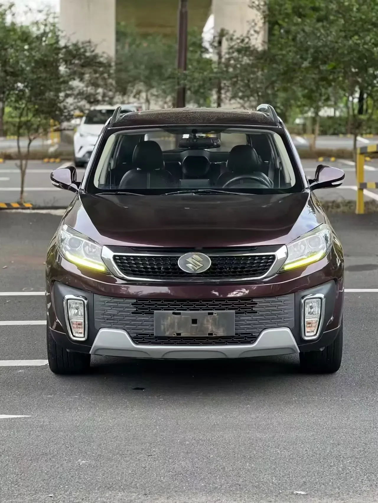 BAIC Changhe Q35  из Китая