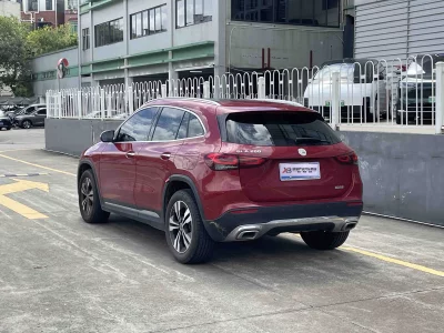 Mercedes-Benz GLA