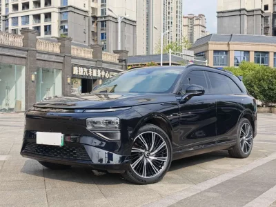 XPeng G9