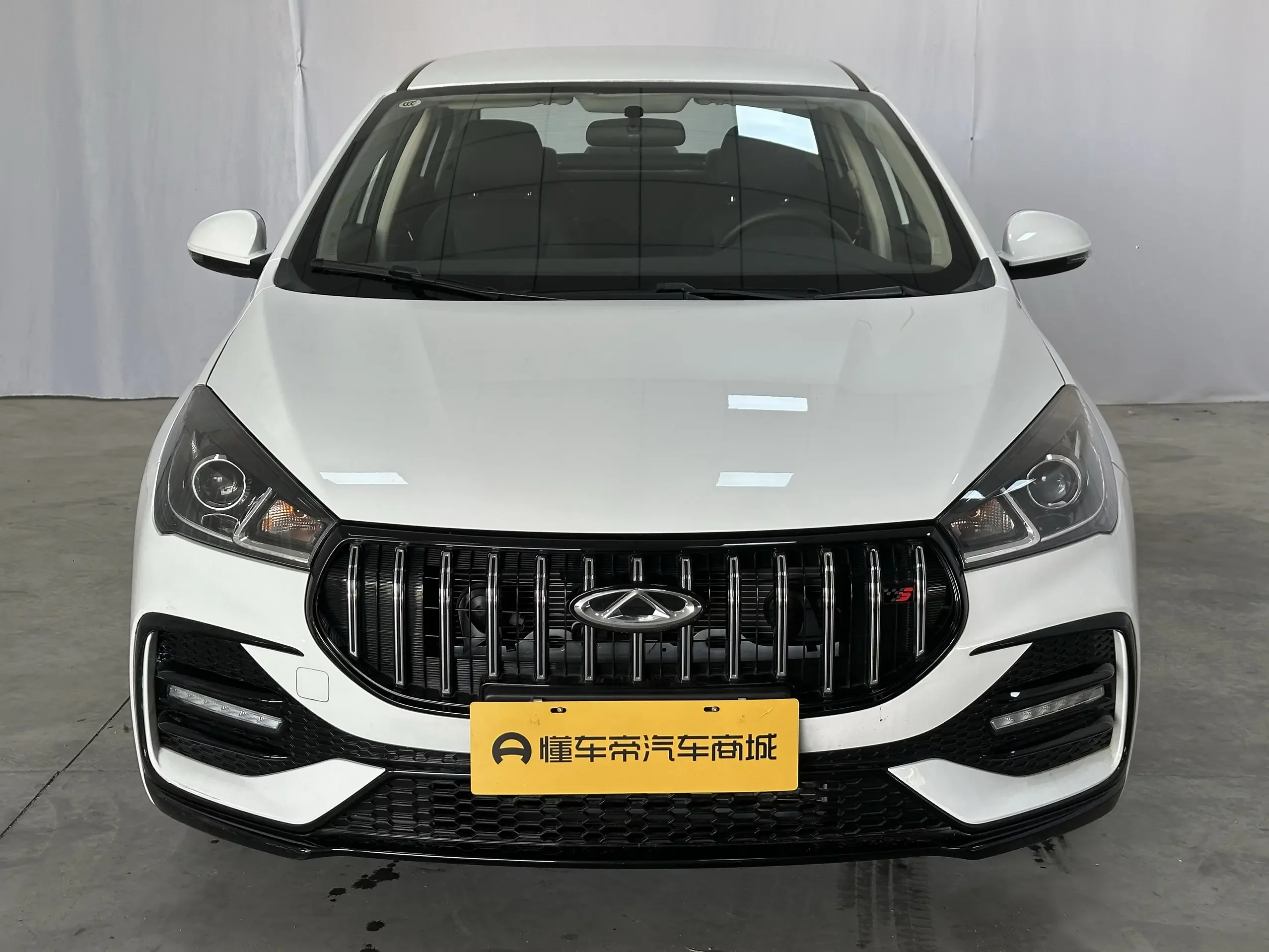 Chery Arrizo 5
