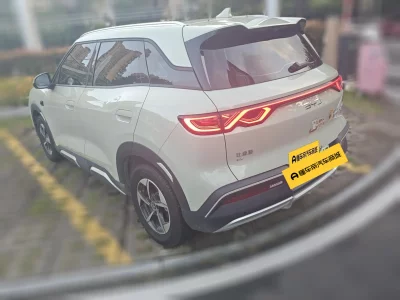 BYD Yuan UP