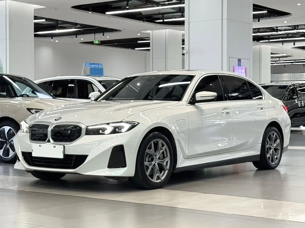 BMW I3