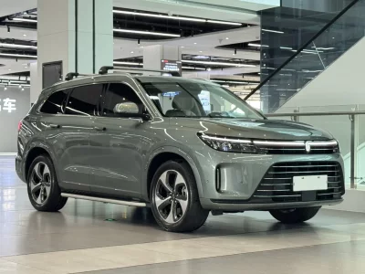 AITO M7